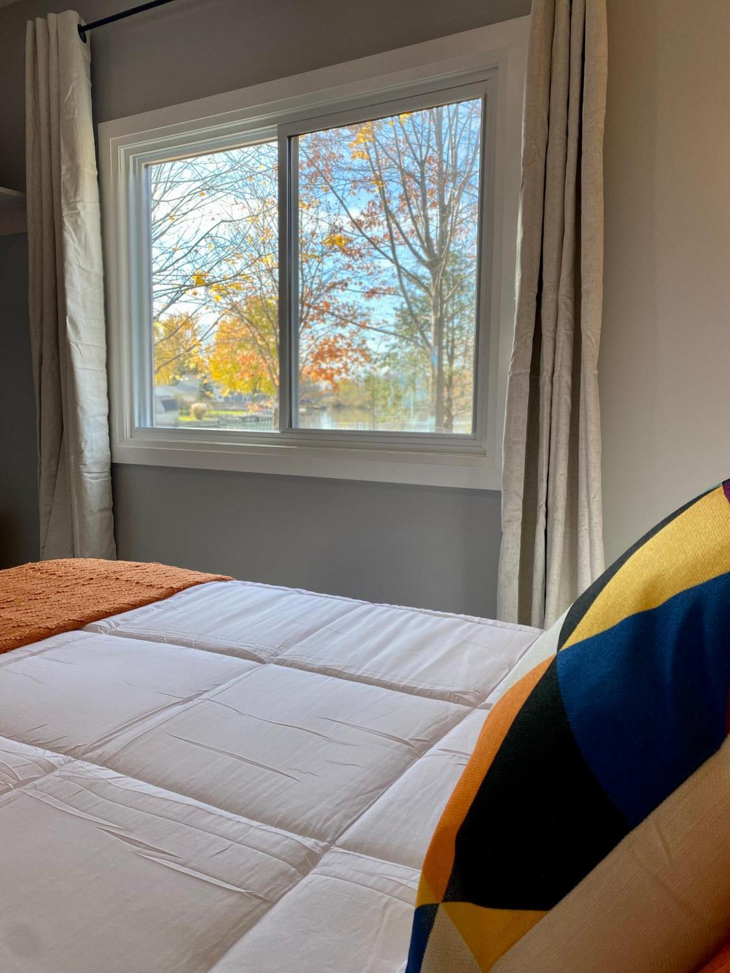Creekside Cottage - Kayak, Sup, Fishing, Game Room, Steps To The Beach 킹스빌 외부 사진